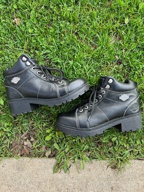 Harley-Davidson Women's Tyler Lace Chukka black leather boots